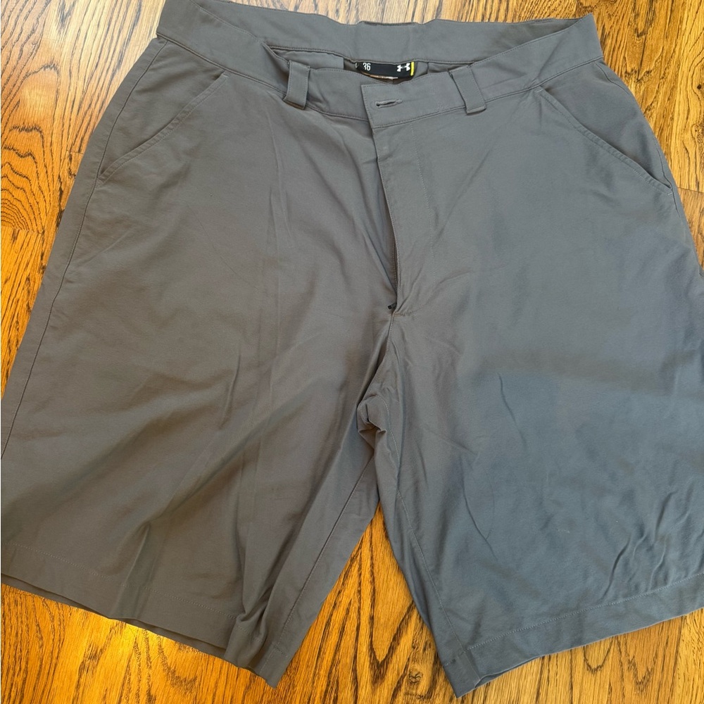 Under Armour Men's Charcoal Flat Front Shorts